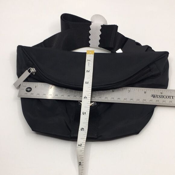Joy Mangano black lightweight belt bag with silver tone hardware - Picture 11 of 12